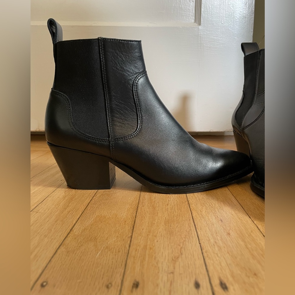 Everlane western boot